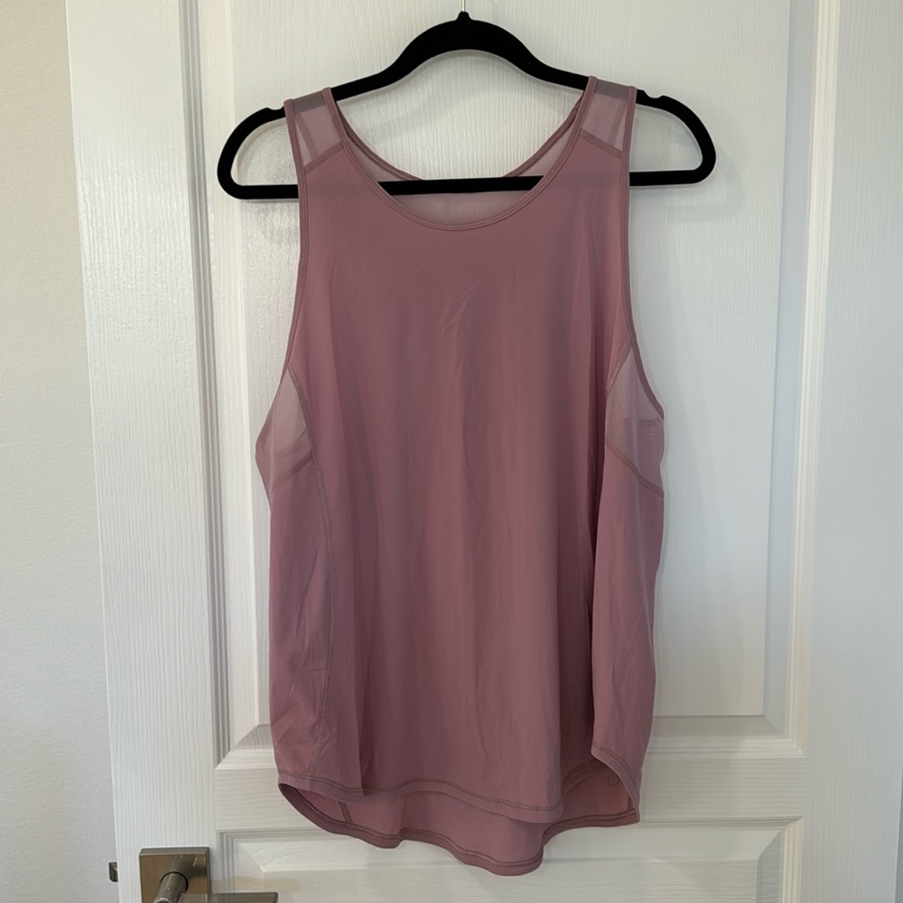 Lululemon tank top